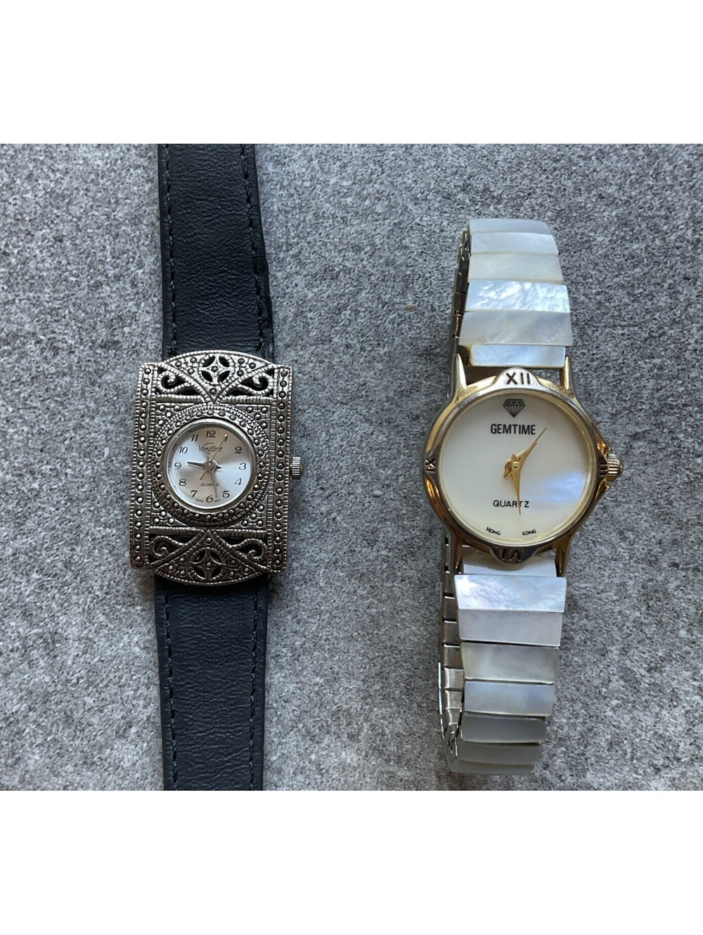 Beautiful Pair Of Vintage Womens Watch Both Watches Run Great Bin N